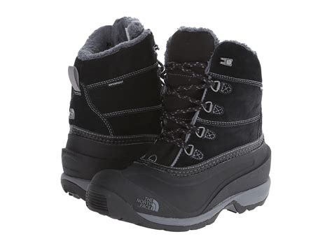 zappos north face women's boots.